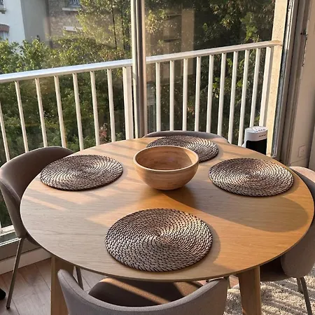 Apartment Beautiful Proche De Paris Garches