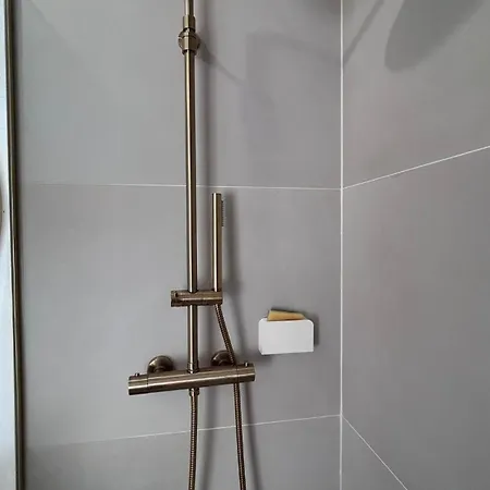Beautiful Proche De Paris Apartment Garches