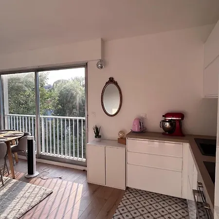 Beautiful Proche De Paris Garches